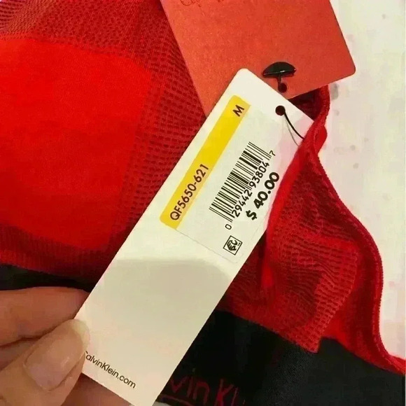 NWT Modern Cotton Crossback
Unlined Bralette Plaid Red Sz M - Picture 3 of 6